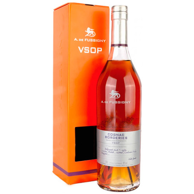 Коньяк A. de Fussigny VSOP Borderies in gift box 0,7 л фото