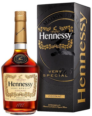 Коньяк Hennessy VS in gift box 0,5 л фото