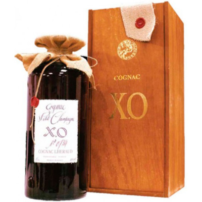 Коньяк Lheraud XO Petite Champagne in wooden box 5 л фото