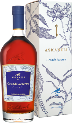 Коньяк Askaneli Grande Reserve 7 Years Old in gift box 0,7 л фото