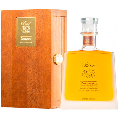 Граппа Berta Roccanivo in wooden box 2016 0,70 л фото