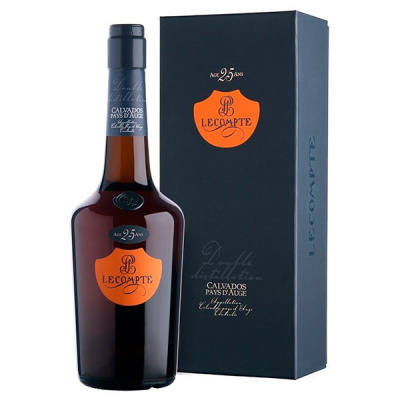 Кальвадос Lecompte 25 years old Pays d'Auge in gift box 0,70 л фото