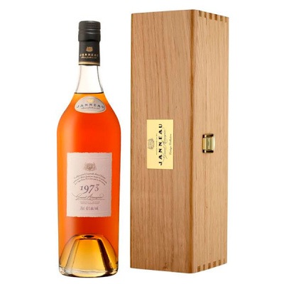 Арманьяк Janneau Vintage Collection in wooden box 1973 0,7 л фото