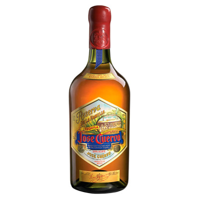 Текила Jose Cuervo Reserva de la Familia Extra Anejo in wooden box 0,7 л фото