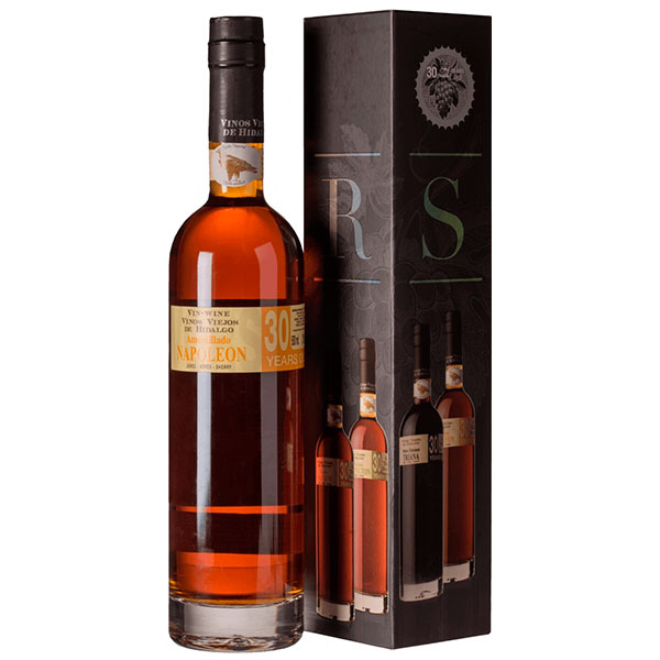 Херес Bodegas Hidalgo La Gitana Napoleon Amontillado 30 Years Old in gift box 0,50 л фото
