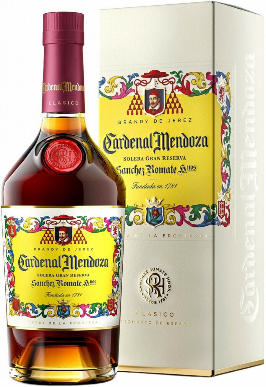 Бренди Cardenal Mendoza Solera Gran Reserva Brandy de Jerez in gift box 0,7 л фото