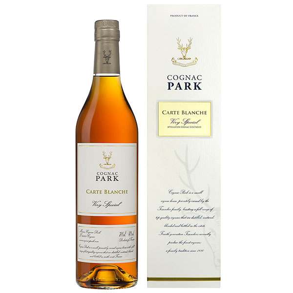 Коньяк Park Carte Blanche VS in gift box 0,7 л фото