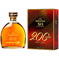 Кальвадос Pere Magloire XO 200 ans in gift box 0,7 л фото