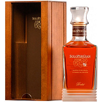 Граппа Berta SoloPerGian in wooden box 2011 0,7 л фото