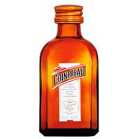 Ликер Cointreau 0,05 л фото