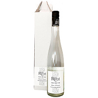 Бренди Domaine Riefle Eau-de-Vie Marc d'Alsace Gewurztraminer in gift box 0,7 л фото