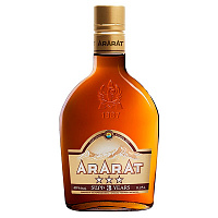 Коньяк Ararat 3 stars 0,25 л фото