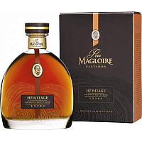 Кальвадос Pere Magloire Heritage Extra Pays d'Auge in gift box 0,7 л фото
