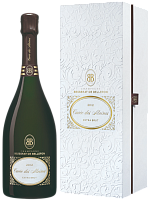 Вино игристое Besserat de Bellefon Cuvee des Moines Champagne in gift box 2012 0,75 л фото