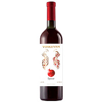 Плодовое вино Красное Полусладкое Voskevan Pomegranate 0,75 л фото