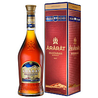 Коньяк Ararat Akhtamar 10 years in gift box 0,5 л фото